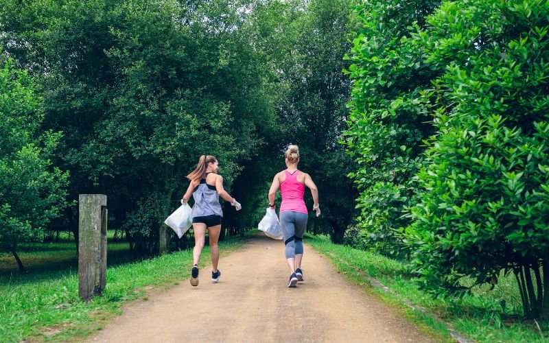 ออกกำลังกายแบบรักษ์โลก ไปกับ Plogging